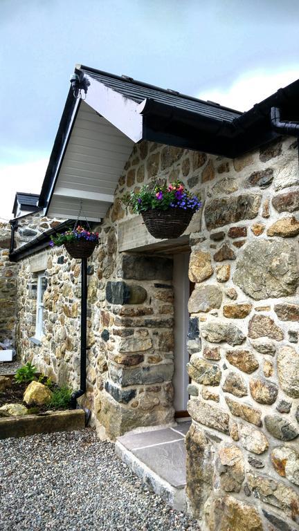 The Barn At Cae Bach Gwalchmai Exterior foto
