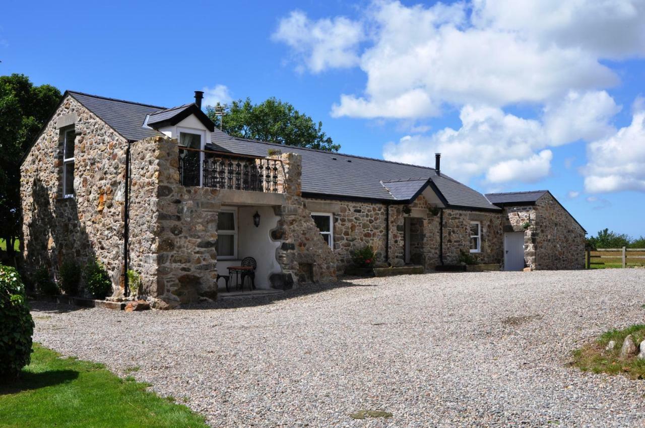 The Barn At Cae Bach Gwalchmai Exterior foto